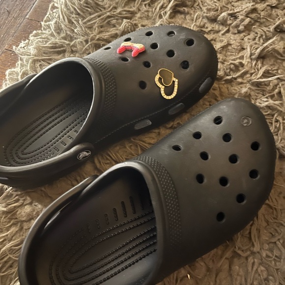 Crocs black size 7 in men - Picture 4 of 4